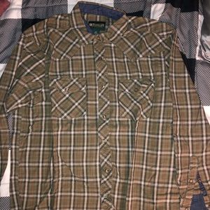 Green and tan men’s Plaid flannel
